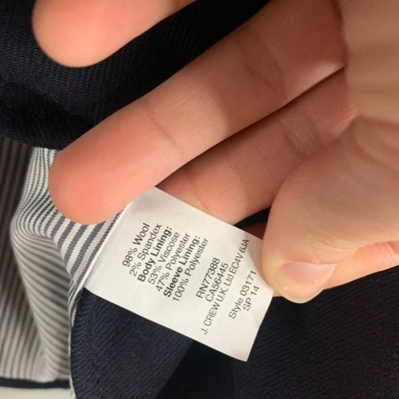 J. Crew Women's Schoolboy Blazer Jacket Navy Blue Wool Stretch Gold 2 Button 6 - Picture 5 of 11